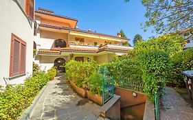 Sweet Escape Stresa Center - Happy Rentals
